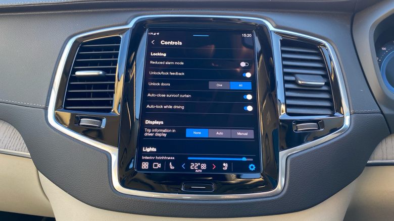 Volvo XC90 2.0 B5P Plus Edition Dark 5dr AWD Geartronic Petrol Estate